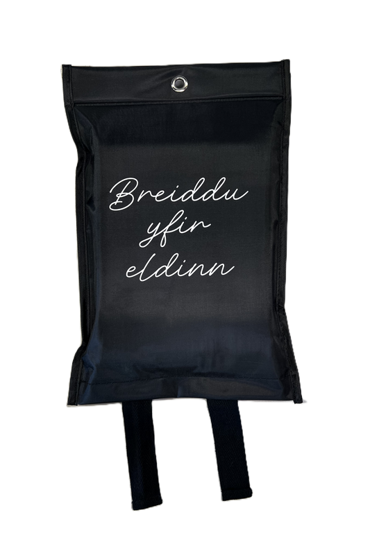 Eldvarnart. Breiddu yfir eldinn svart skrifst